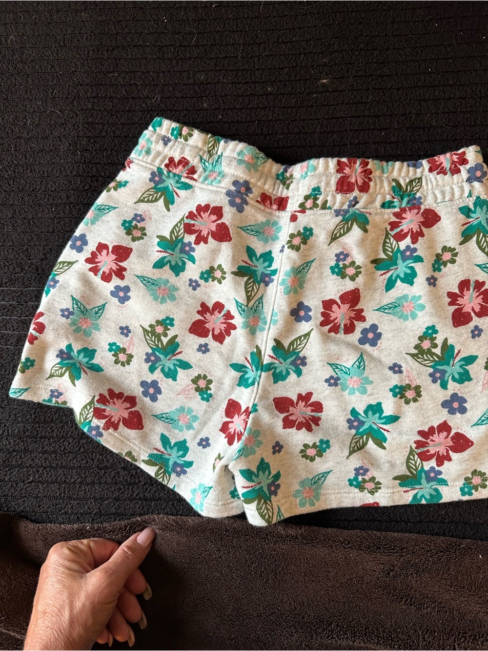 Kids Floral Elastic-Waist Shorts - White with Red & Teal Flowers